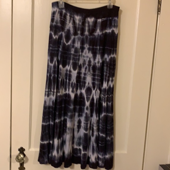 Skirt in tie-dye style - Picture 5 of 5